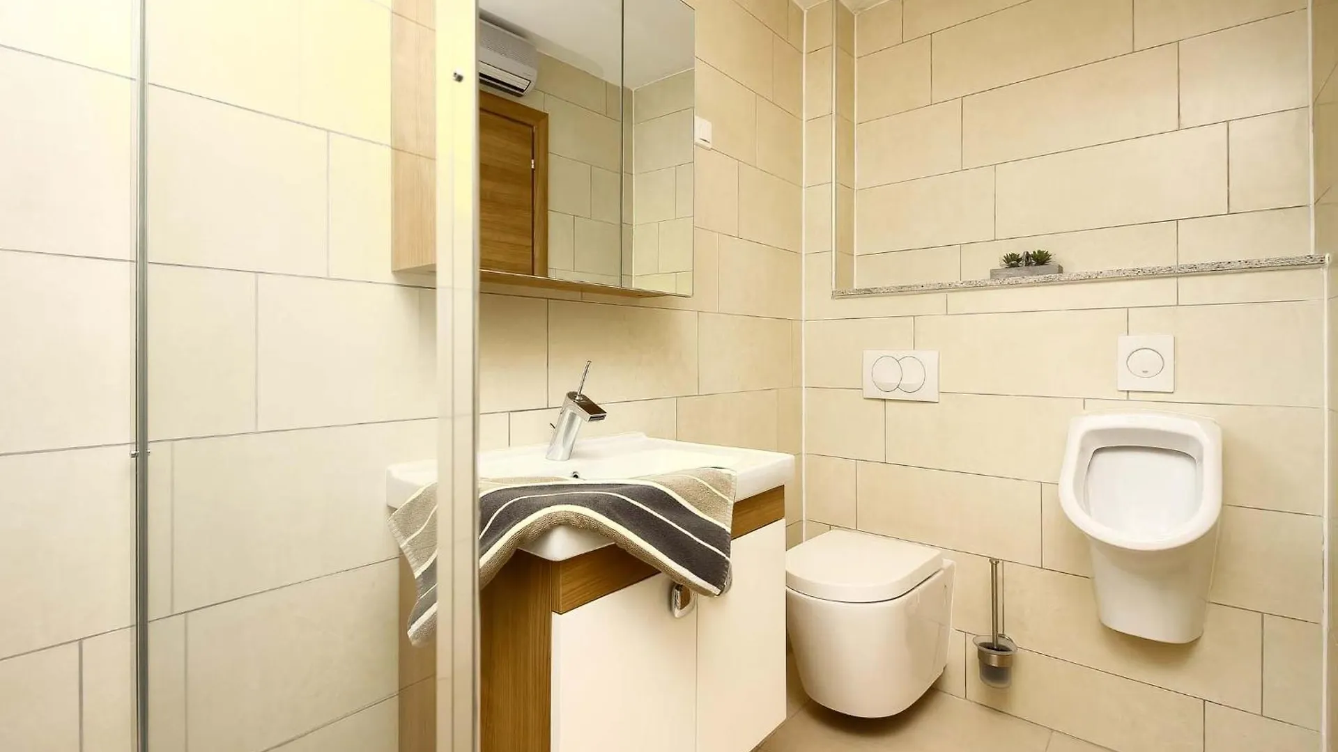 Perlina - Apartment For Four People Vrsar Croatia
